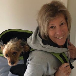 Meet your Posher, Lezlie